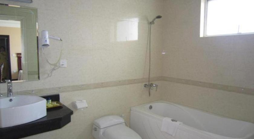 Classic Hoang Long Hotel Hai Phong Exterior foto